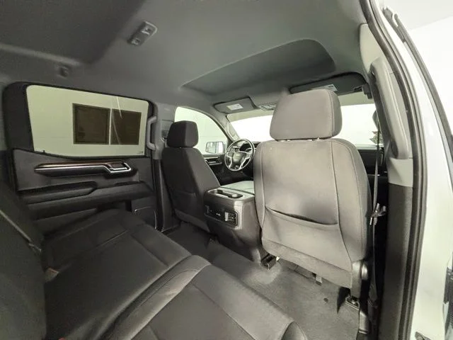 Used 2024 White Chevrolet LT image 39
