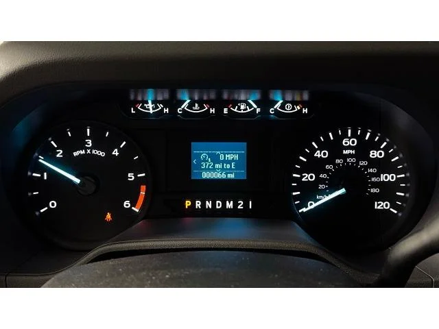 New 2025 Oxford White Ford E-350 SRW image 50