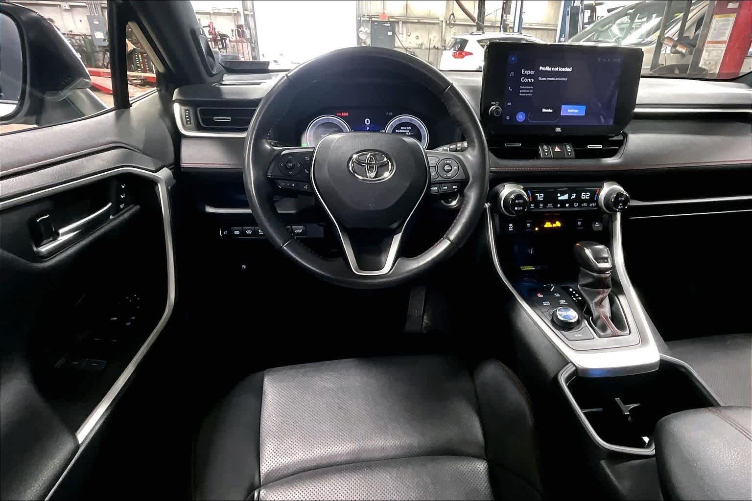 2023 Toyota RAV4 XSE - Photo 6