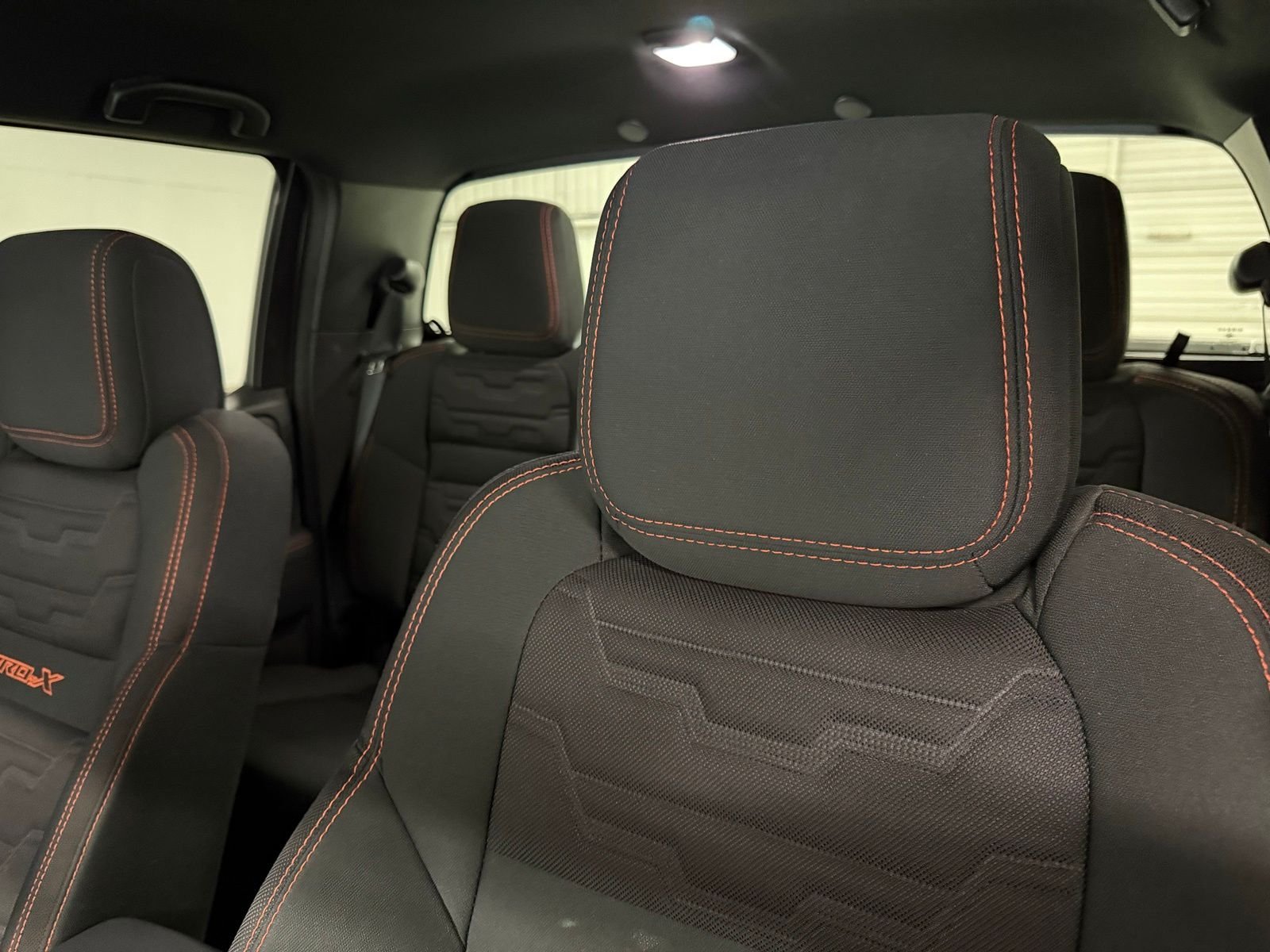 Used 2024 White Nissan PRO-X image 20