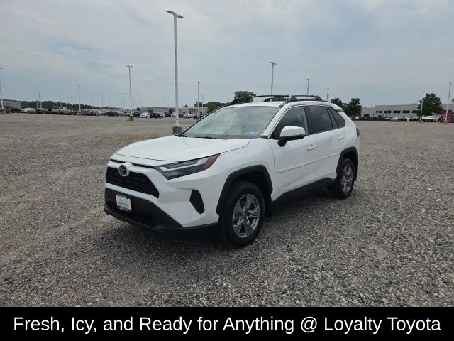2025 Toyota RAV4 XLE