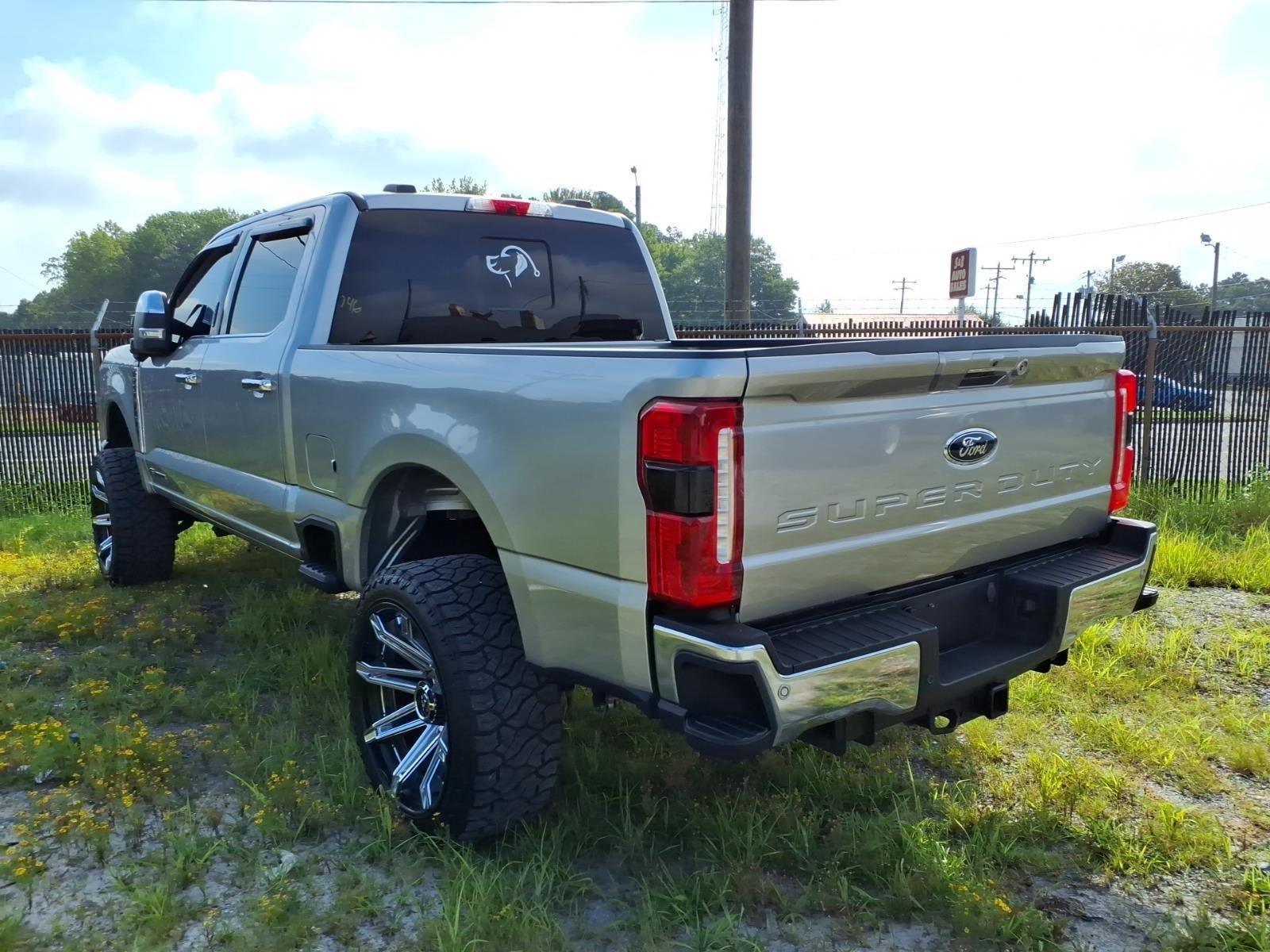 Used 2024 Iconic Silver Metallic Ford LARIAT image 3