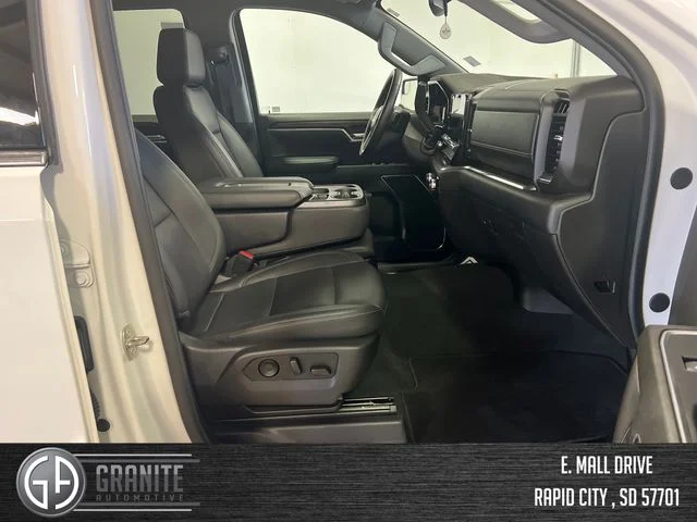 2024 GMC Sierra 1500 SLT - Photo 34