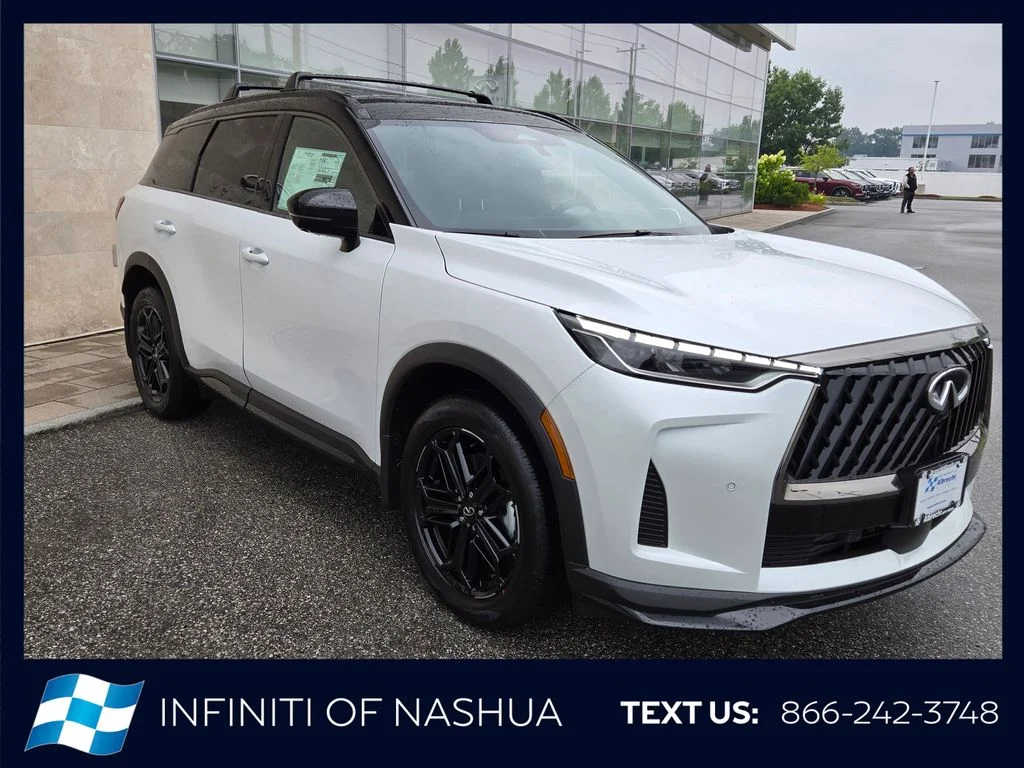 New 2027 2T RAD WHT INFINITI Sport AWD image 16