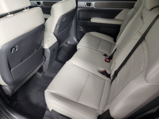 2024 Hyundai Santa Fe Limited - Photo 16
