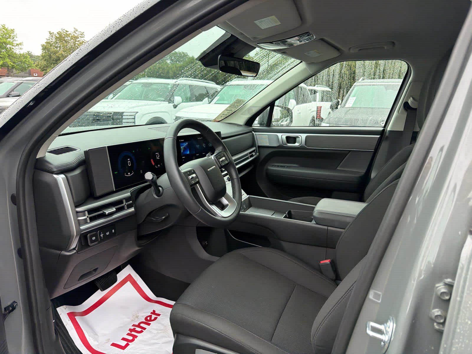 Used 2026 Hampton Gray Hyundai SE image 5