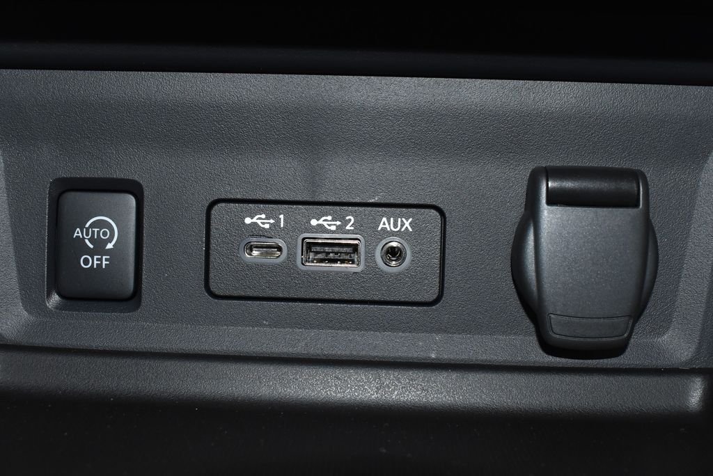 2025 Nissan Sentra SV - Photo 19