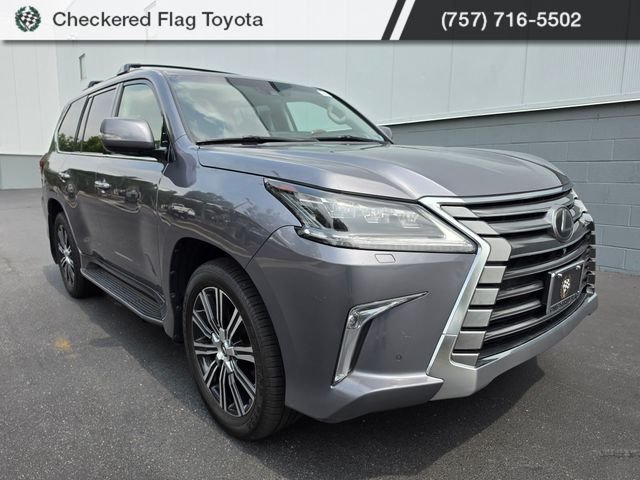 Used 2018 Nebula Gray Pearl Lexus 570 image 11