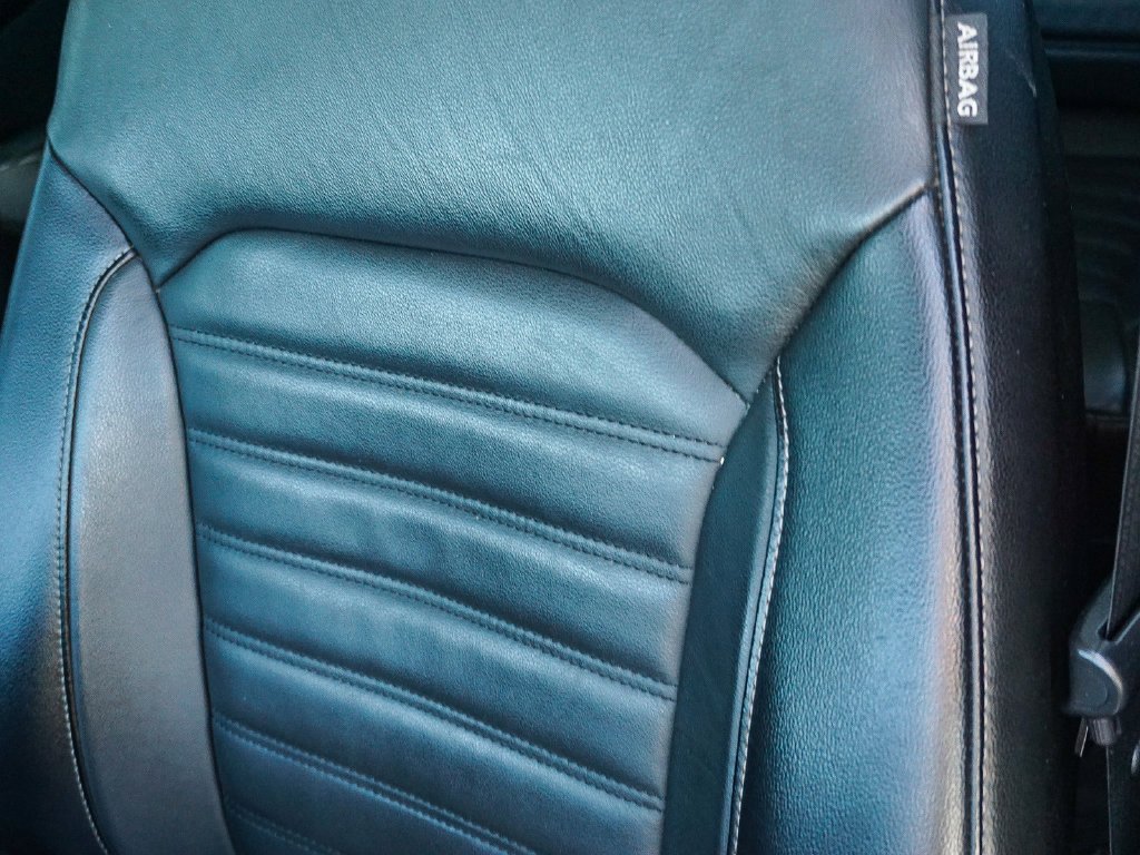 Used 2018 White Ford SEL image 21