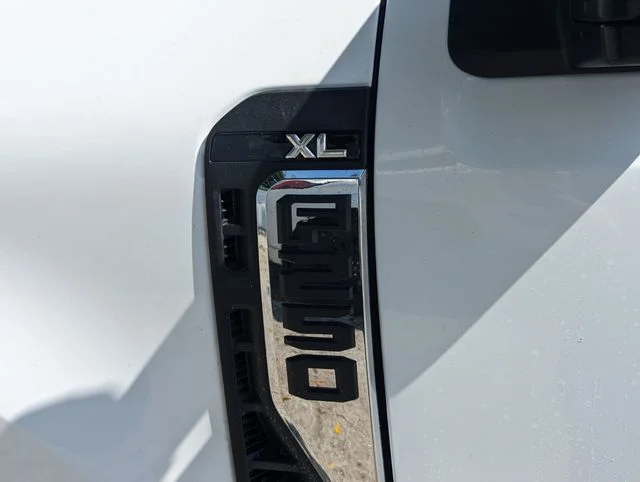 2025 Ford F-250 Super Duty XL - Photo 13