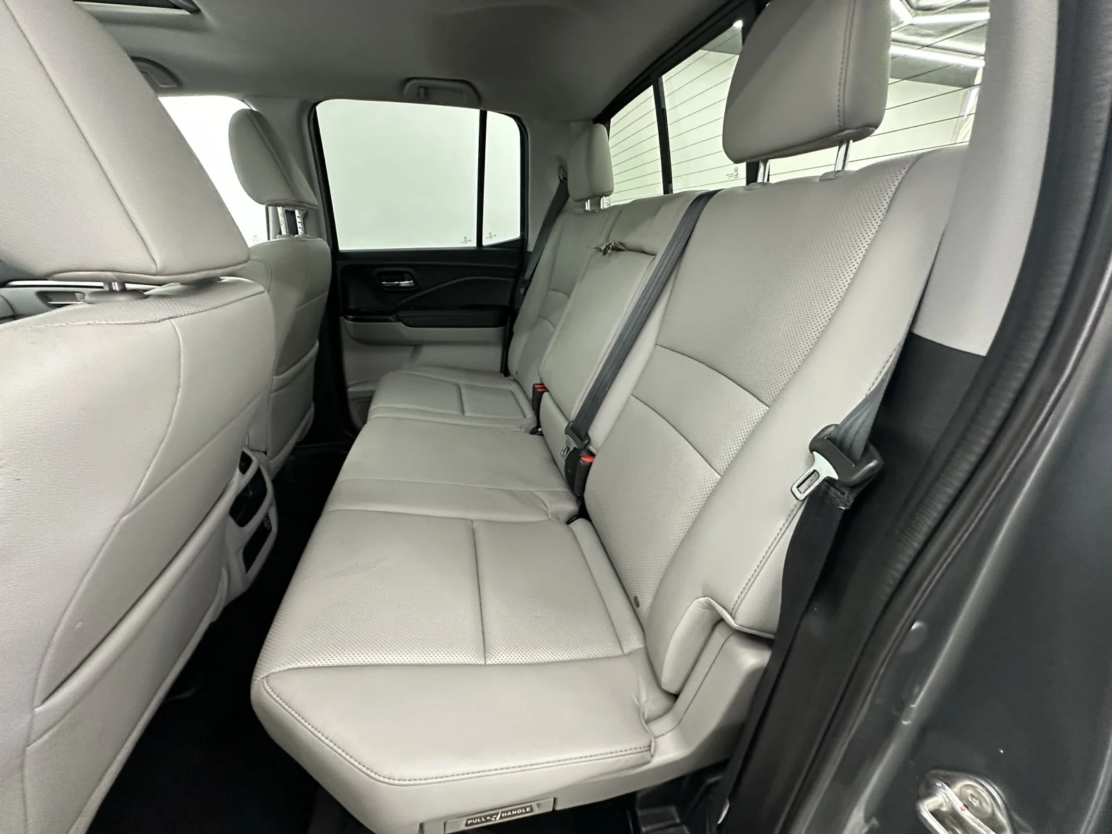 Used 2019 Forest Mist Metallic Honda RTL-T AWD image 37