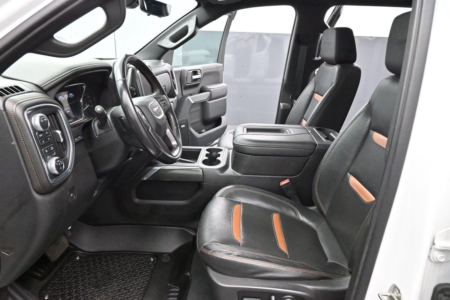 Used 2021 Summit White GMC AT4 image 12