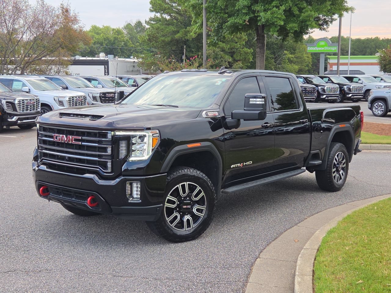Used 2022 ONYX BLACK GMC AT4 image 1