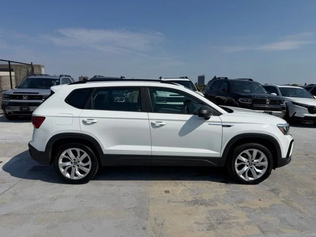 Certified Used 2023 White Volkswagen 1.5T S image 8
