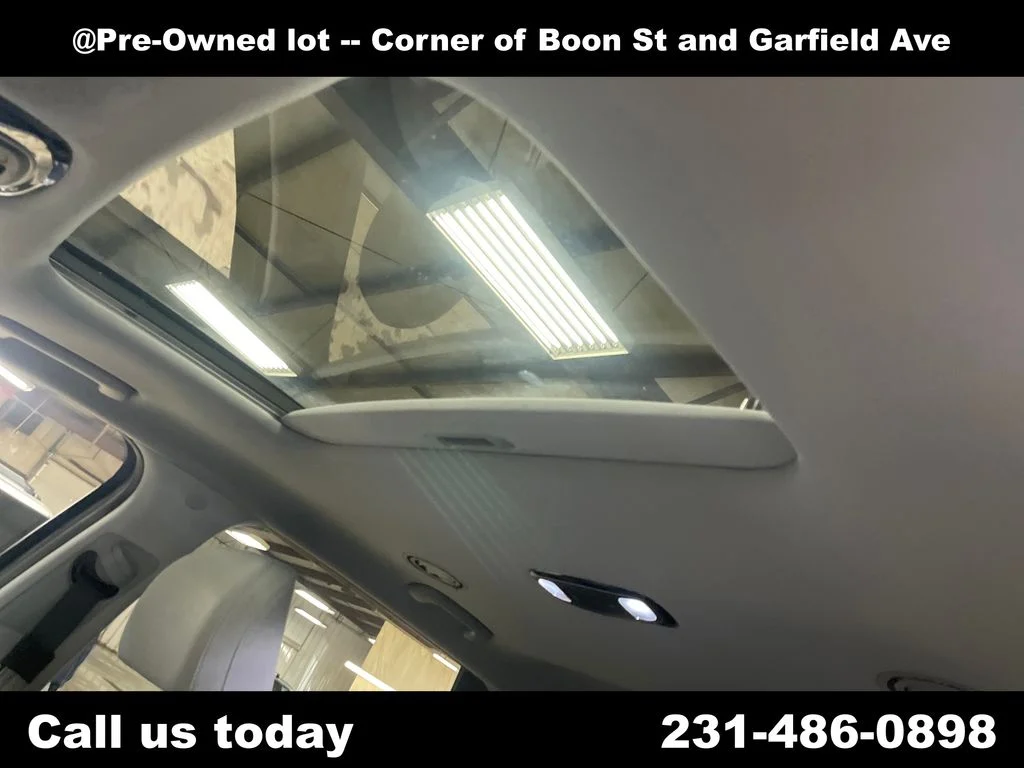 Used 2020 Gray Hyundai SEL image 13