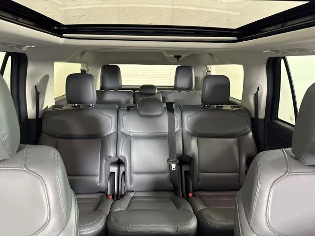New 2026 Star White Metallic Tri-Coat Ford Active image 14