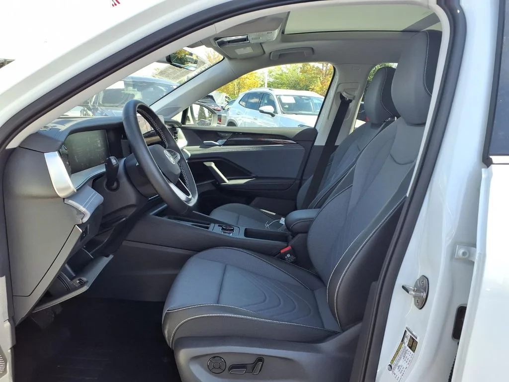 Certified Used 2026 Pure White Volkswagen SE image 11