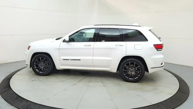Used 2020 White Jeep Overland image 6