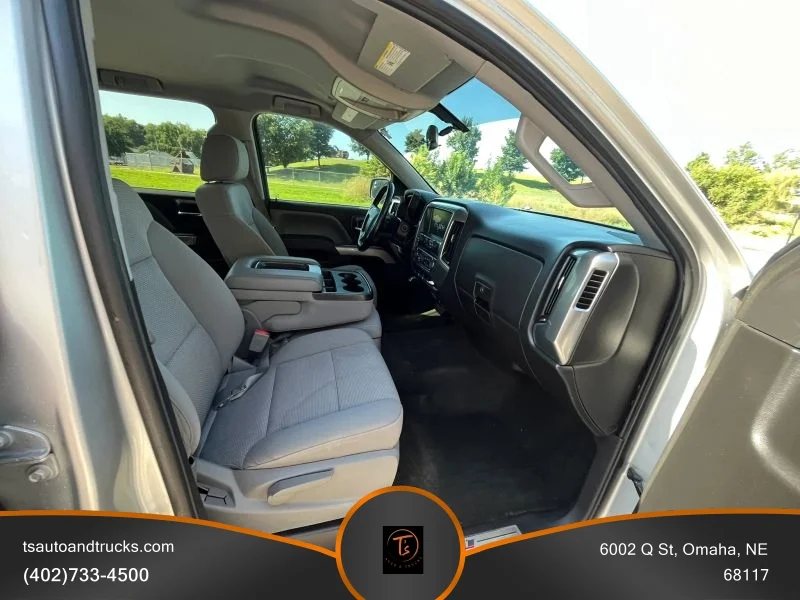Used 2015 Silver Chevrolet Z71 LT Pickup 4D 5 3/4 ft image 15