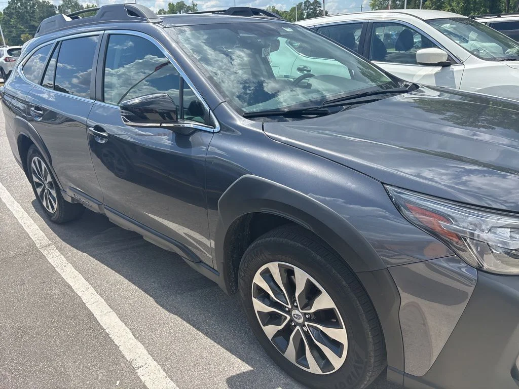2024 Subaru Outback Limited's photo