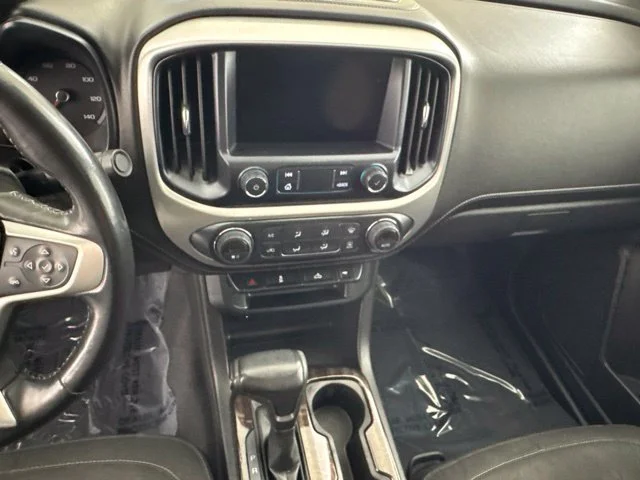 Used 2019 Black GMC SLE1 image 22