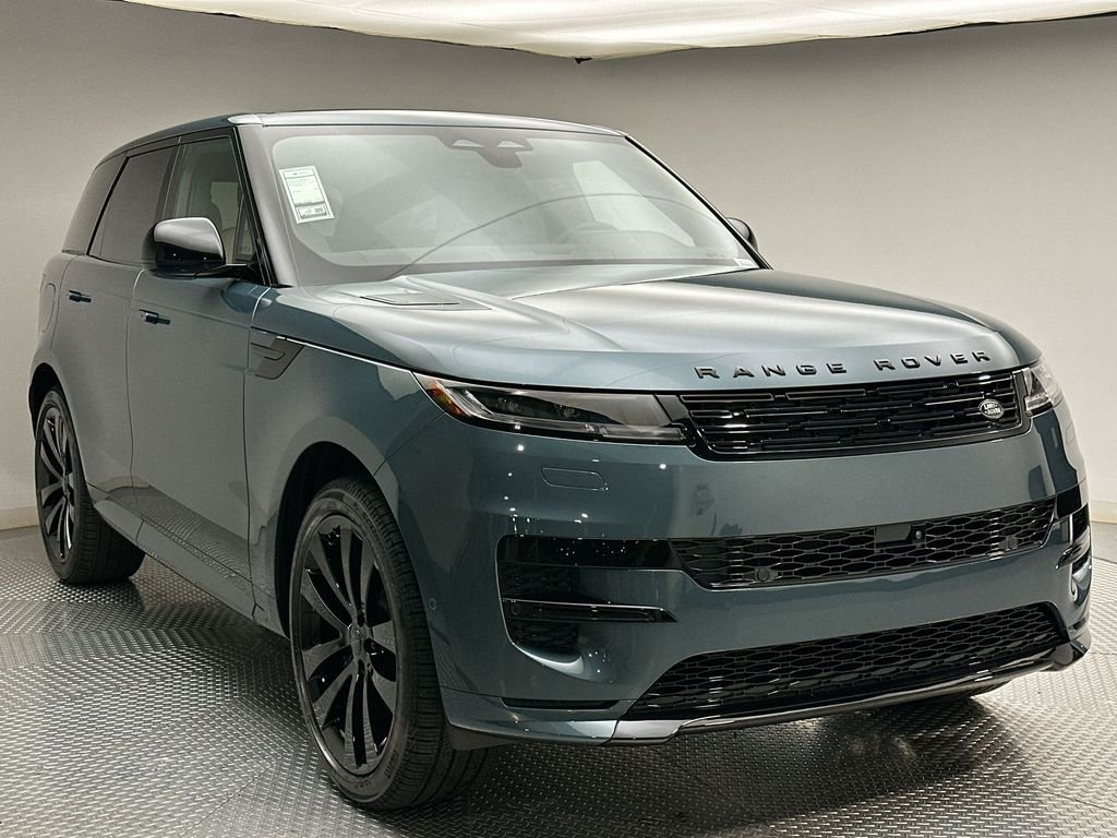 New 2027 Giola Green Land Rover Dynamic SE image 6