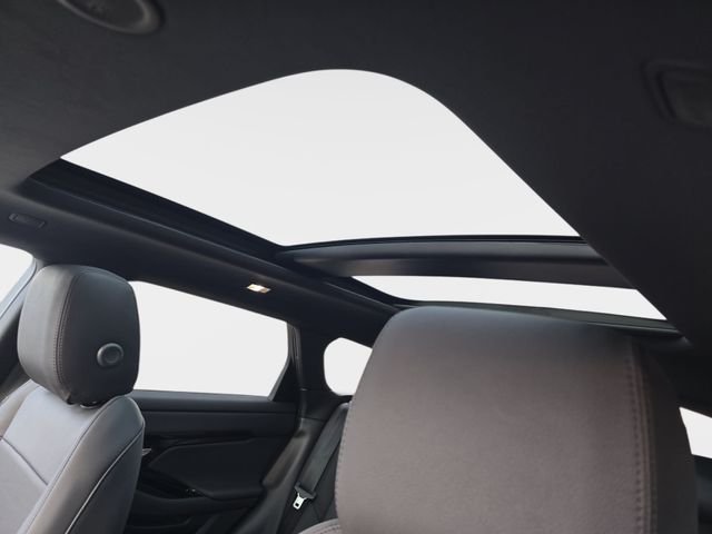 2026 Land Rover Range Rover Evoque Dynamic SE - Photo 17