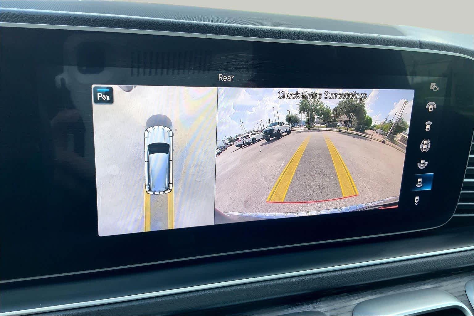 Used 2020 Gray Metallic Mercedes-Benz GLS 450 image 27