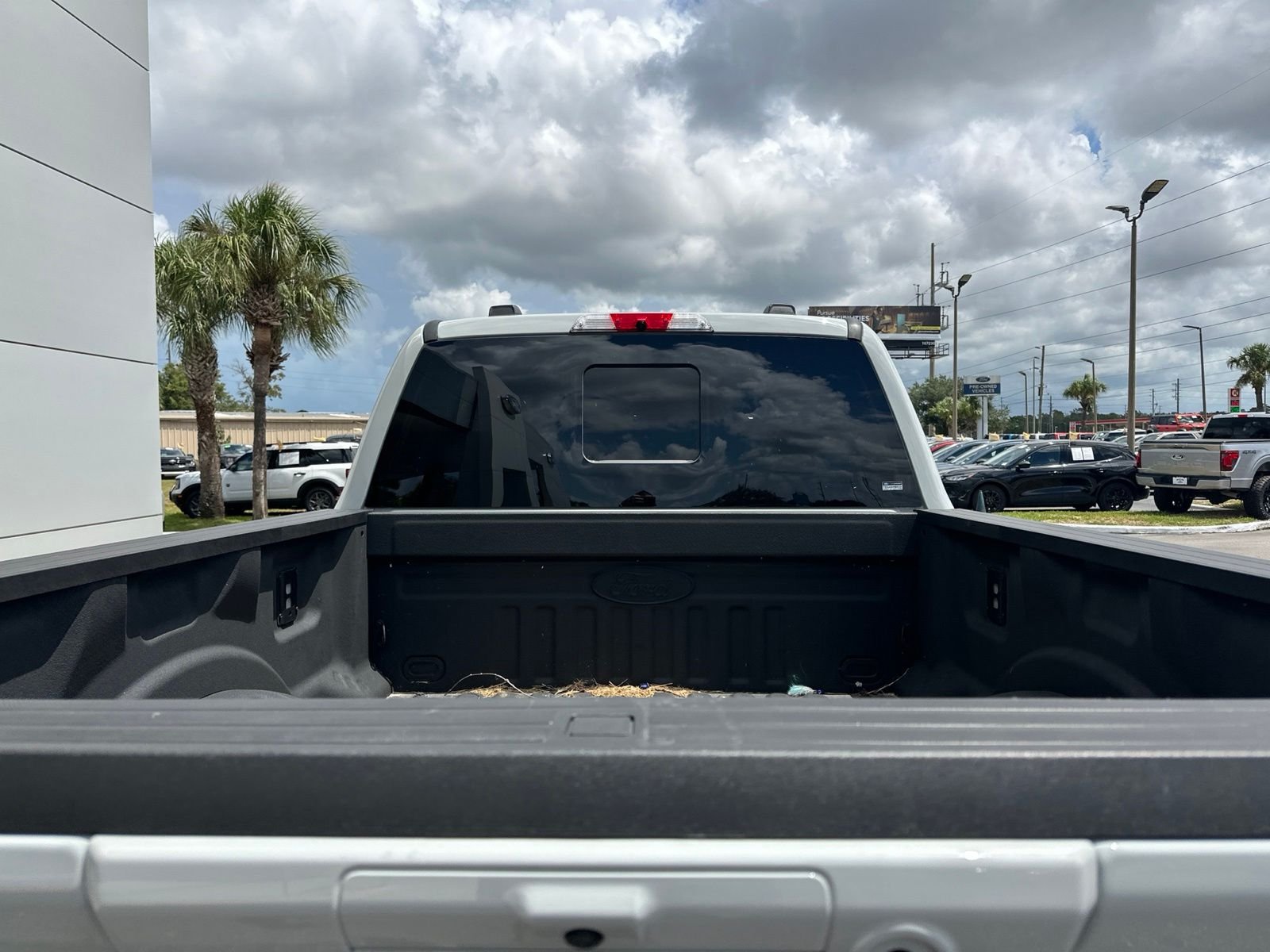 Used 2026 Avalanche Ford Platinum image 14