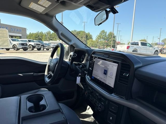 New 2026 Oxford White Ford XL image 14