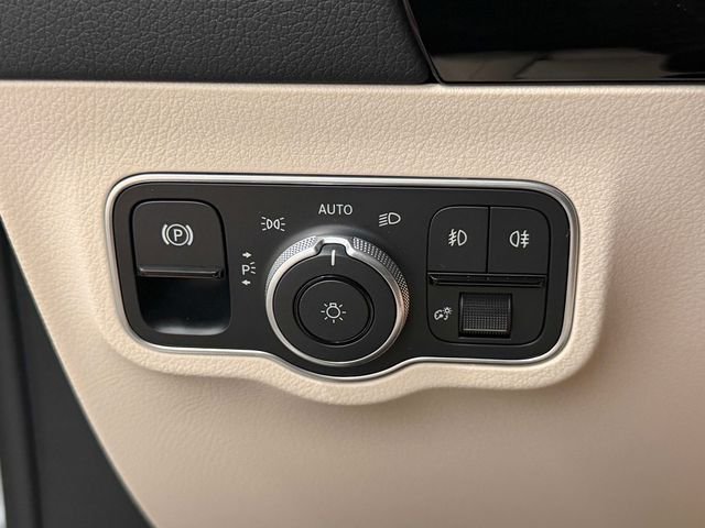 Certified Used 2026 Silver Mercedes-Benz GLA 250 image 21
