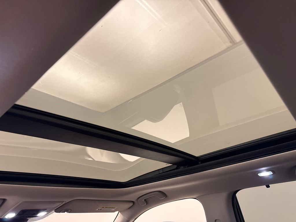 2024 Honda Pilot Elite - Photo 12