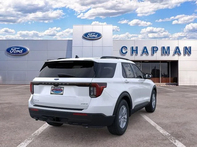 Used 2026 Star White Metallic Tri-Coat Ford Active image 8
