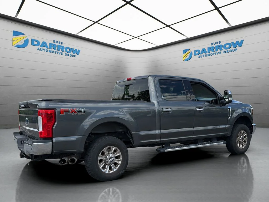 Used 2018 Gray Ford XLT image 5