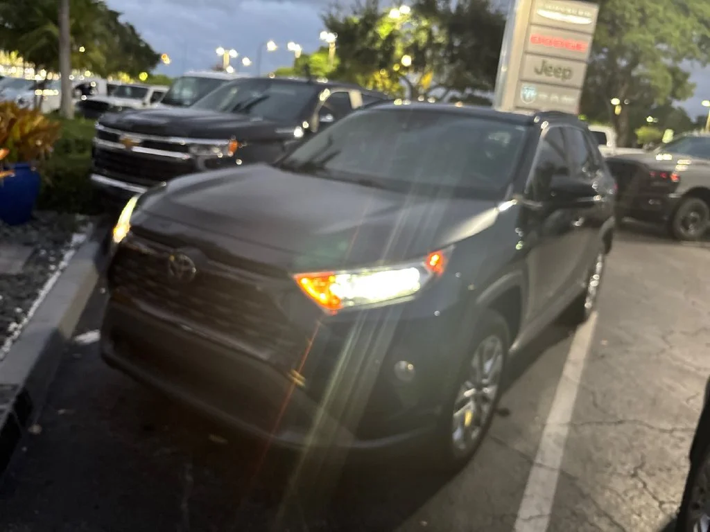 2021 Toyota RAV4 XLE Premium