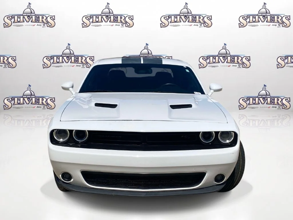 Certified Used 2016 White Dodge R/T image 2