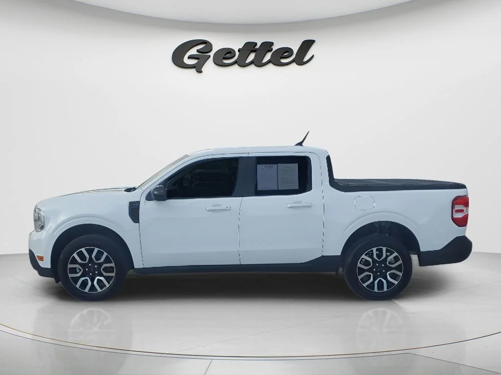 Used 2024 White Ford Lariat image 8