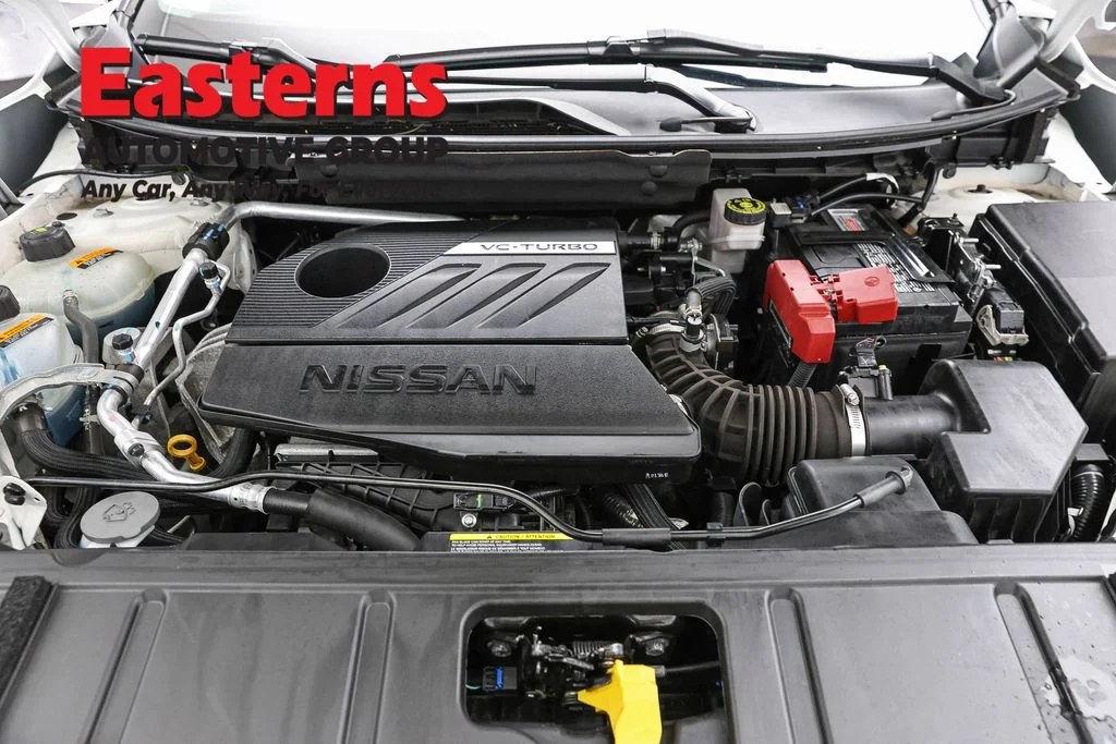 Used 2023 White Nissan S image 7