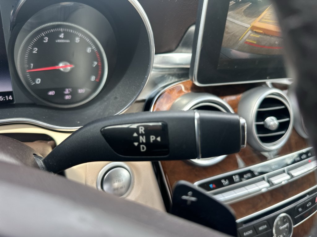 Used 2015 Steel Gray Metallic Mercedes-Benz Luxury image 24