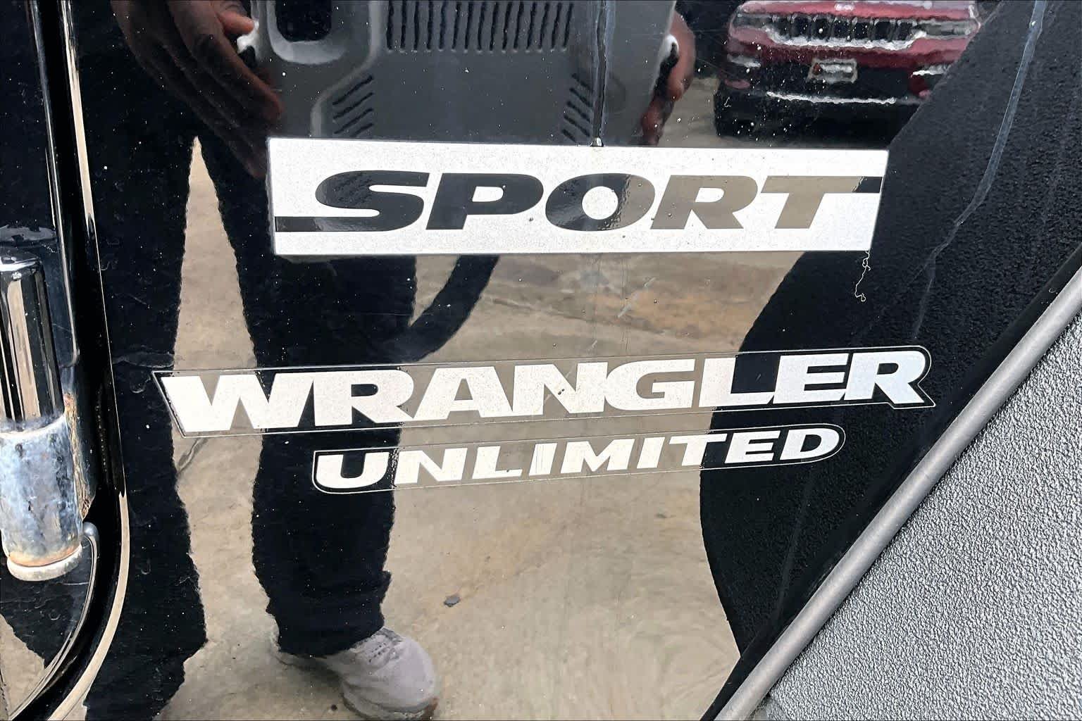 Used 2014 Black Clearcoat Jeep Sport image 30