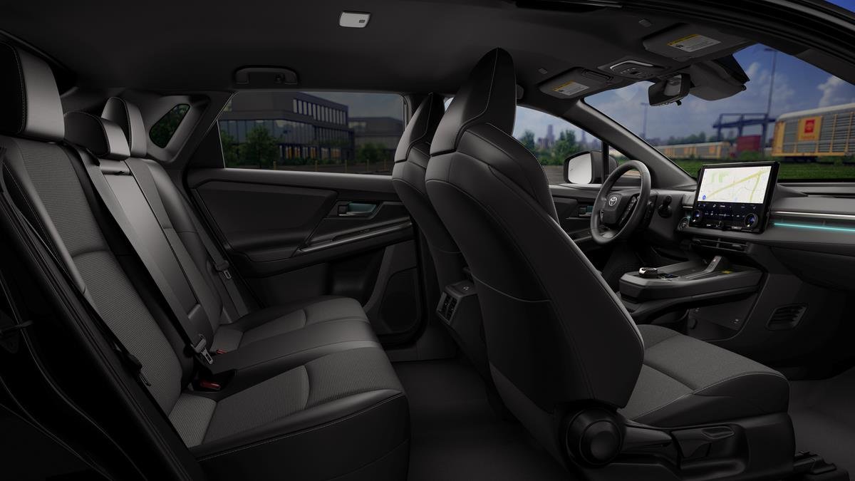 2026 Toyota bZ XLE - Photo 24