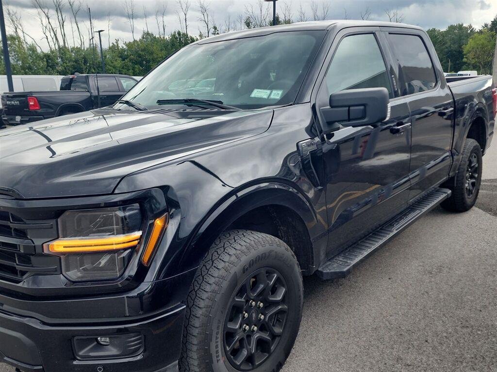 Used 2024 Agate Black Ford XLT image 7