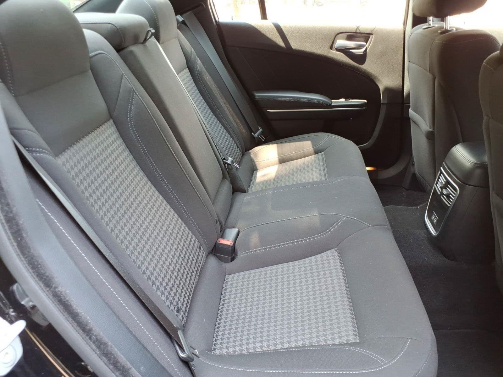 Used 2022 Pitch Black Clearcoat Dodge SXT image 24