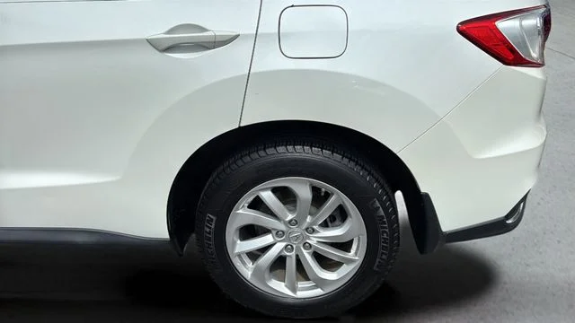 Used 2016  Acura Base image 38