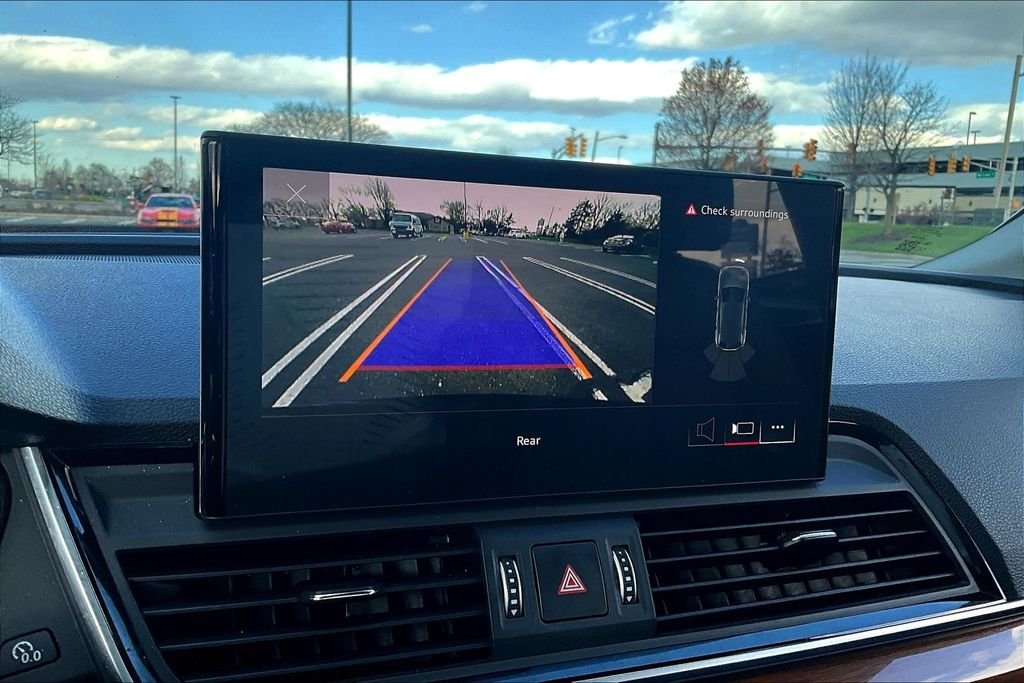 Used 2023  Audi 40 Premium image 14