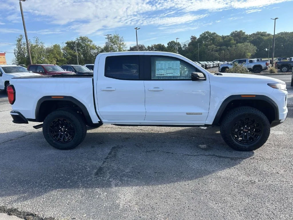 New 2026 Summit White GMC Elevation image 2