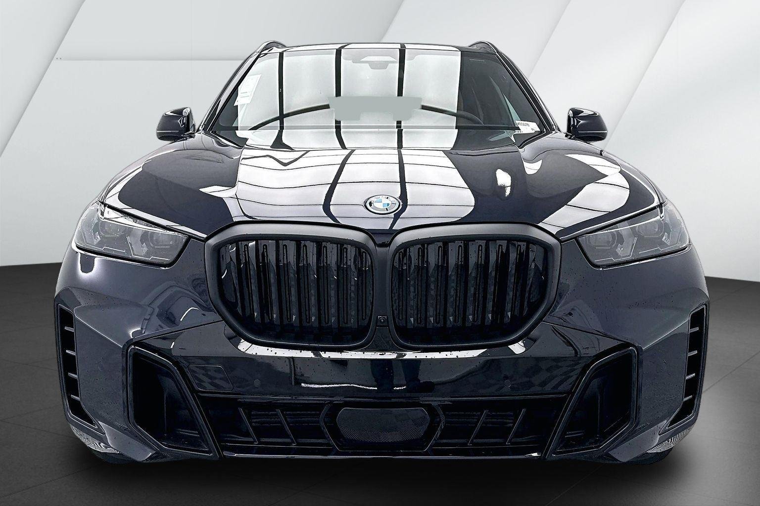 New 2026 Carbon Black Metallic BMW xDrive50e image 2