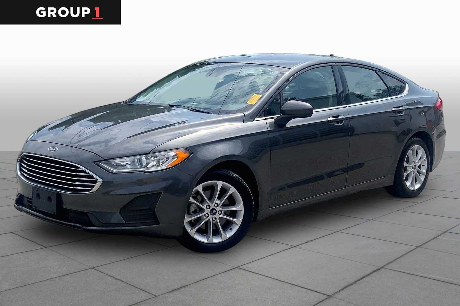 Pre-Owned 2020 Ford Fusion Hybrid SE