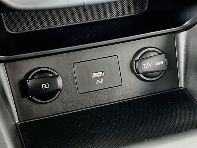 2023 Hyundai Kona SE - Photo 19