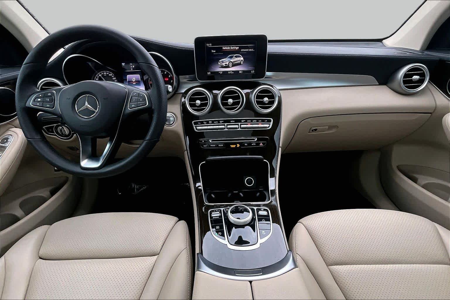 Used 2019 Polar White Mercedes-Benz GLC 300 image 14